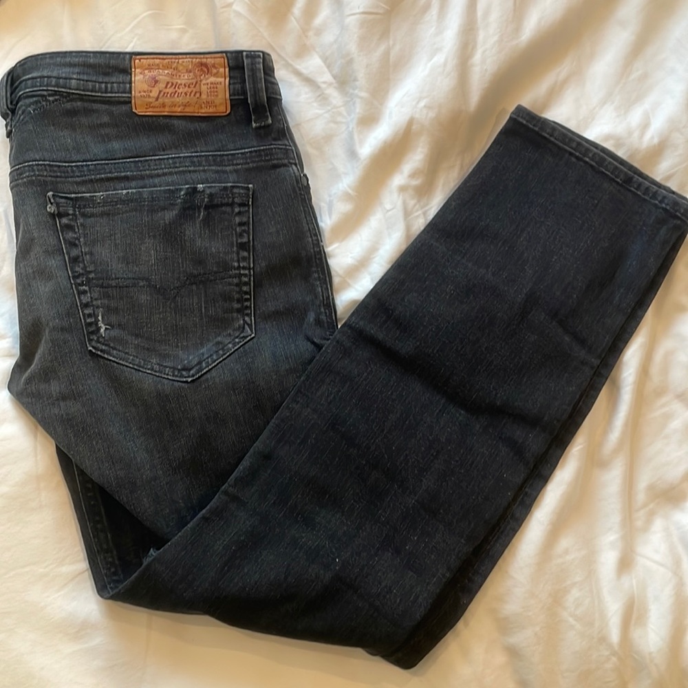 Men’s Diesel slim skinny Thavar jeans. (W32 L30) (wash 0RZ40)